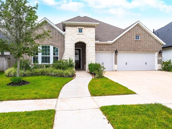 1912 Silver Point Ct, Friendswood, TX 77546