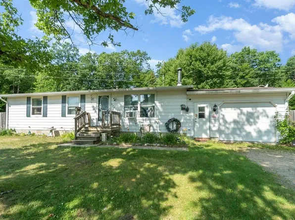 5545 E Jackie Dr, Harrison, MI 48625