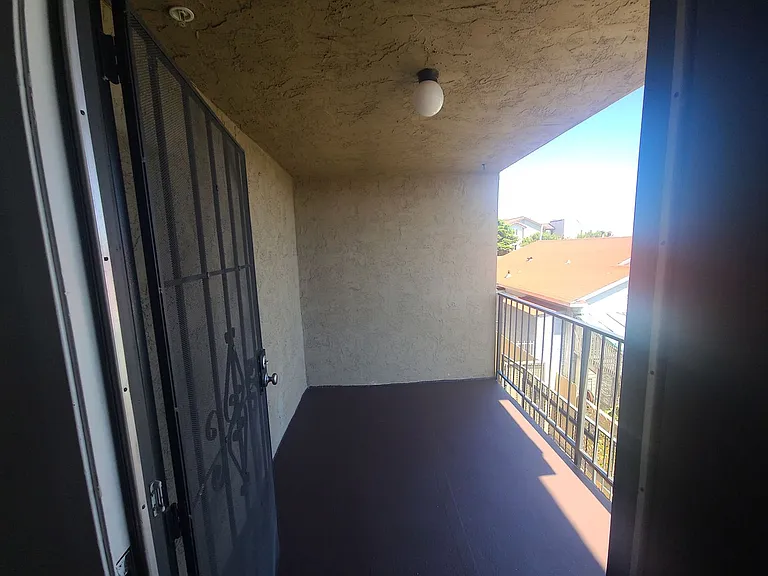 Georgia Regency Senior Apartments — Photo 36