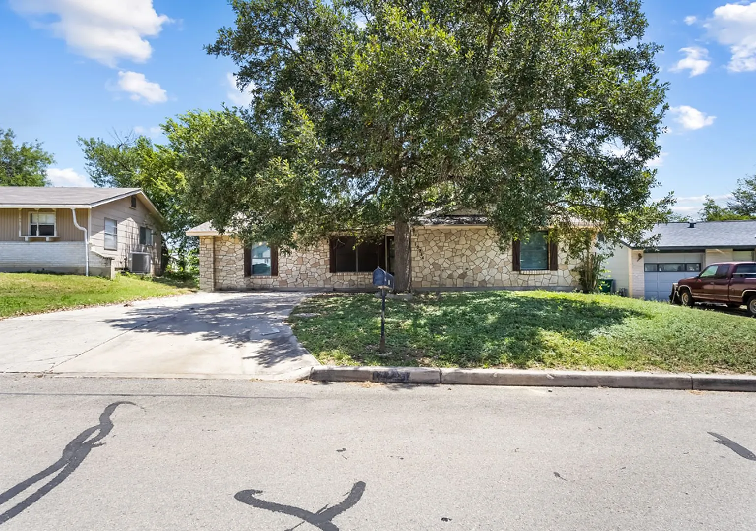 12214 Lone Shadow Trail, Live Oak — Photo 1