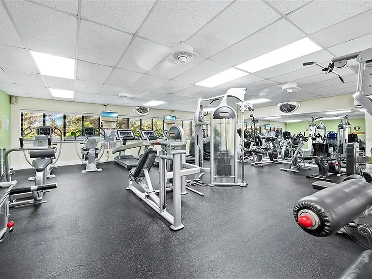 712 White Pine Tree Rd #77 — Photo 39