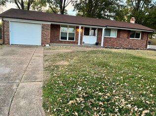 4117 Rinzetta Dr, Saint Louis, MO 63129