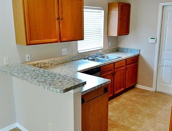 2nd image of 1831 Greystone Trl