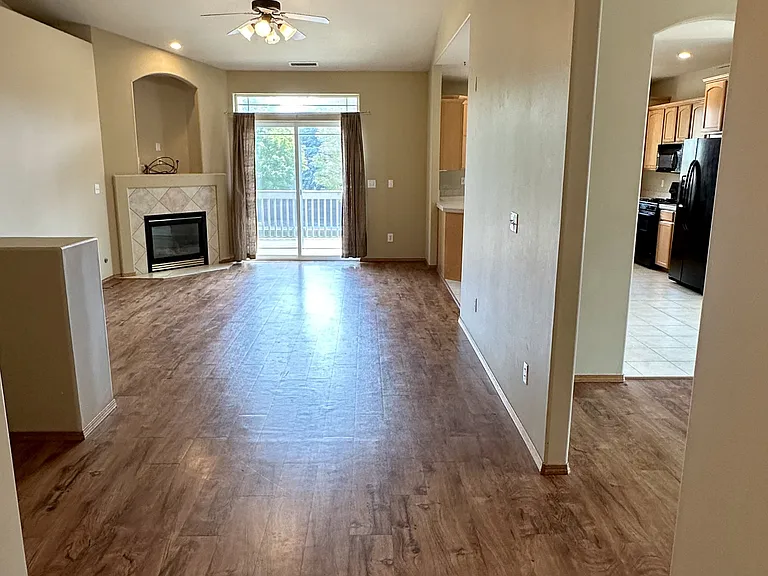 3506 Waterford St — Photo 3
