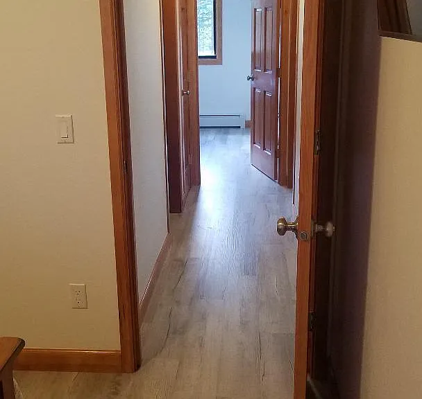 Hallway Leading to bedrooms/Bathroom