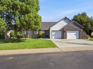 3154 Riesling Path, Redding, CA 96001