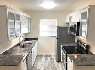 150 41st Ave N APT 109, Saint Petersburg, FL 33703