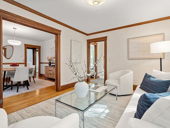 4th image of 33 Ackers Ave #2