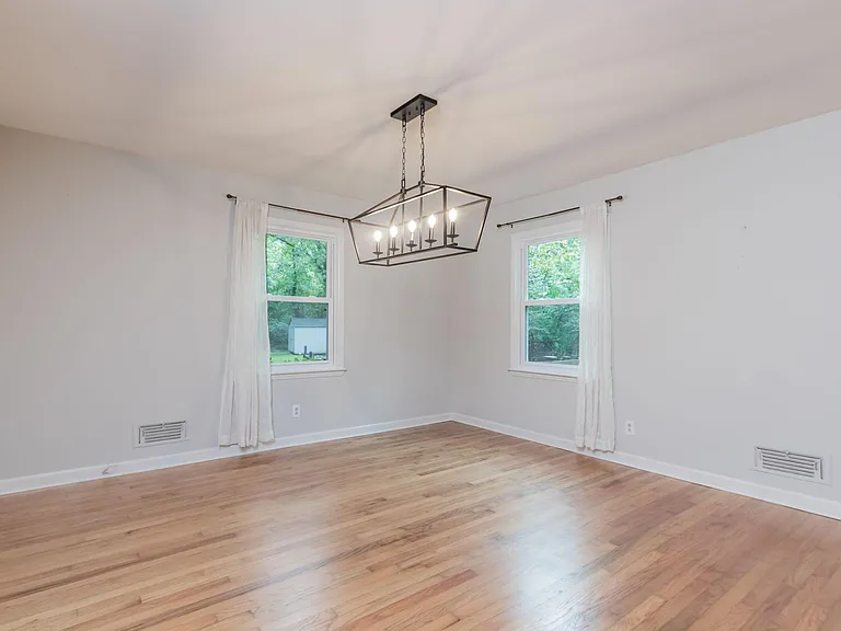 810 Pamlico Dr — Photo 8