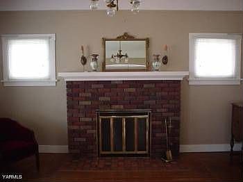 3rd image of 704 S 10th Ave