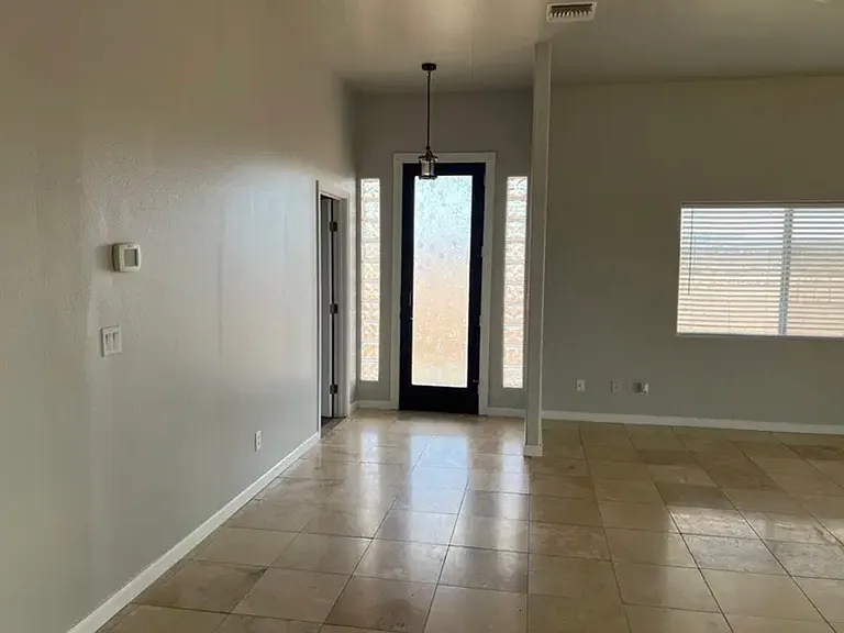 10563 N Garrett Dr — Photo 16
