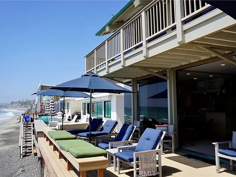 35721 Beach Rd — Photo 38