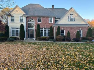 7 Rising Corner Rd, Southwick, MA 01077