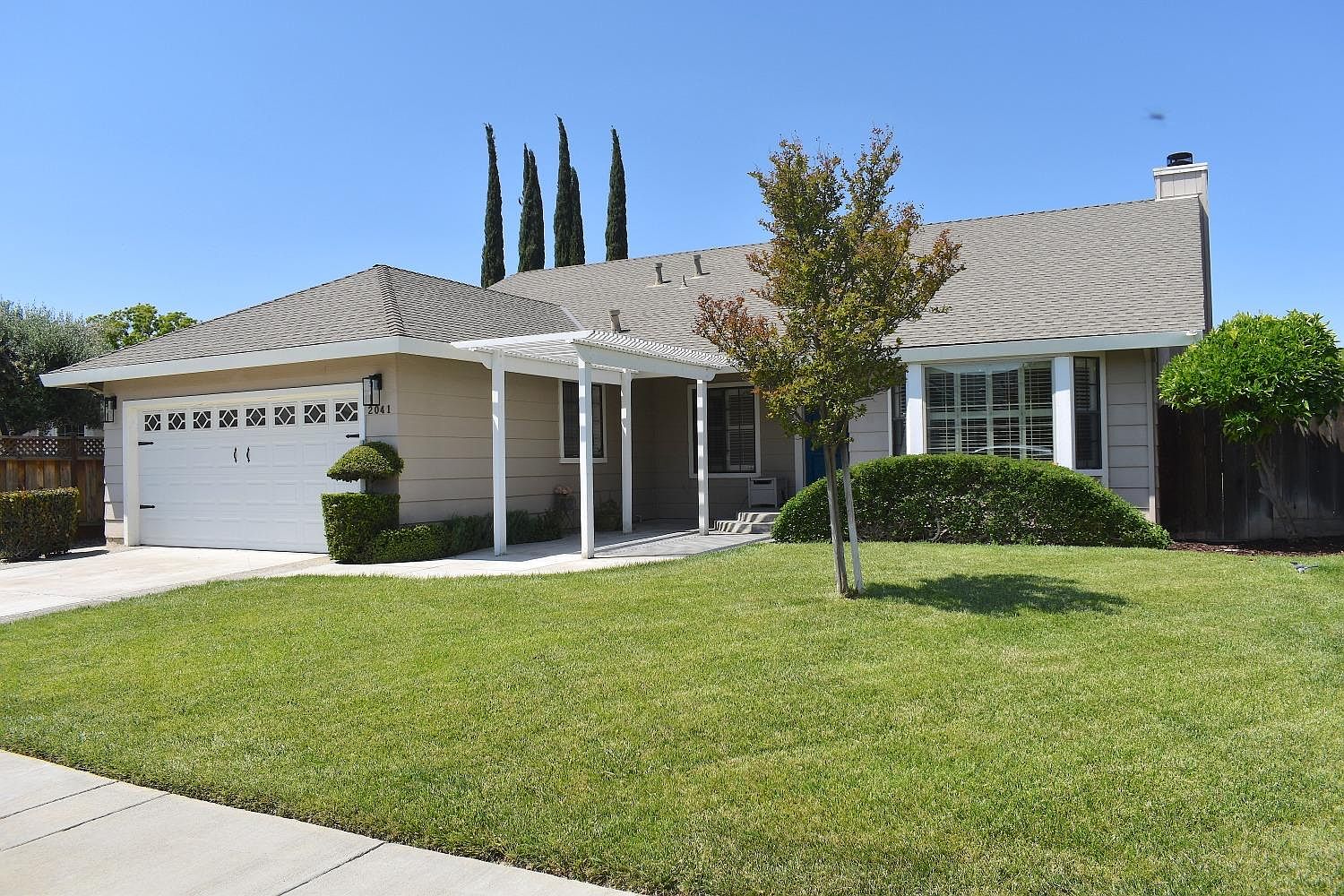 2041 Stanford Ct, Los Banos, CA 93635 Zillow