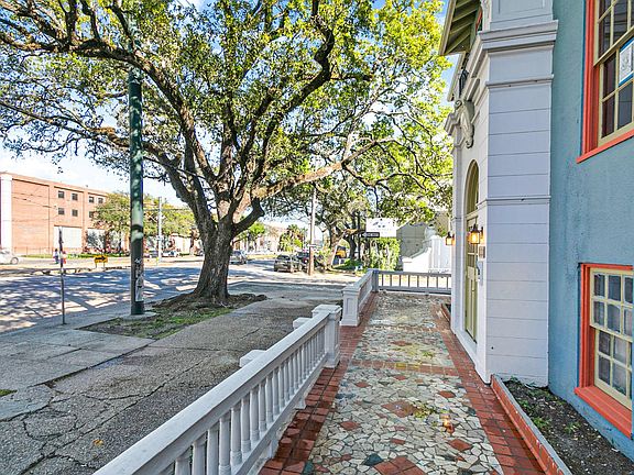 3rd image of 3004 Canal St #209