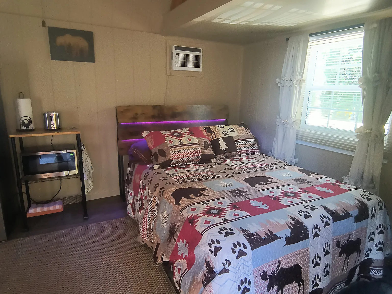 1 bed, 200 sqft, $1,000 — Photo 1
