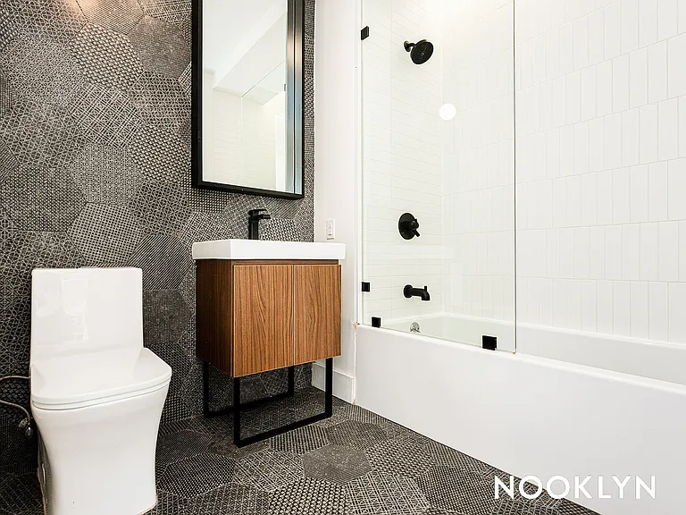 1052 Greene Ave #6C — Photo 11
