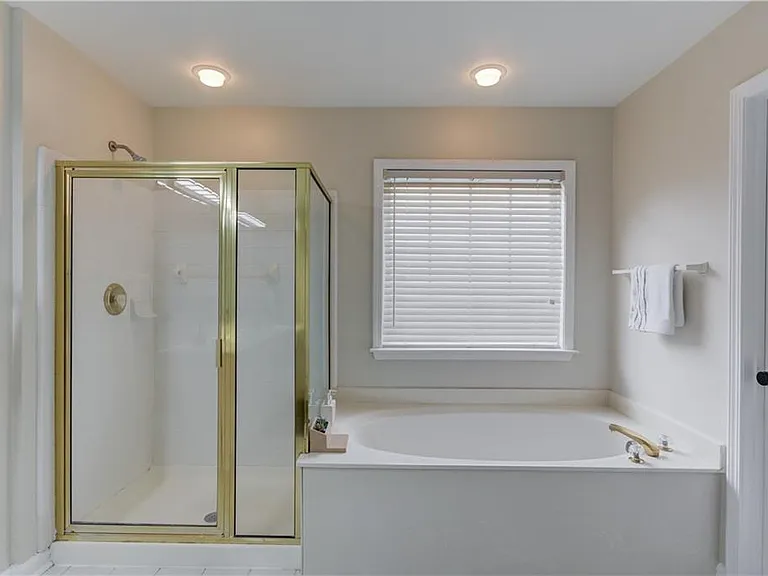 5135 Amberden Hall Dr — Photo 18