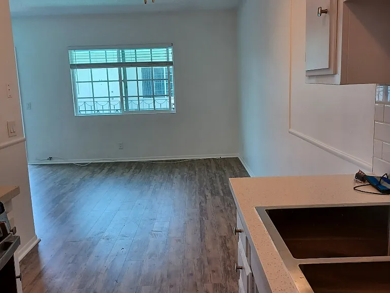 12470 Culver Blvd #13 — Photo 5