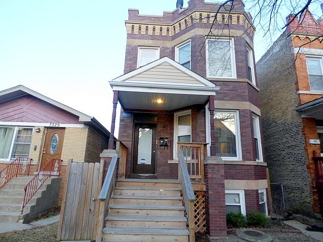 1st image of 3927 N Saint Louis Ave #2