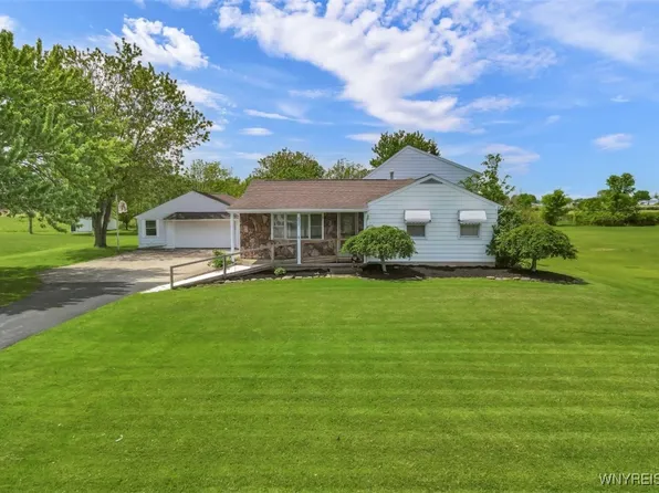 6634 Nash Rd, North Tonawanda, NY 14120