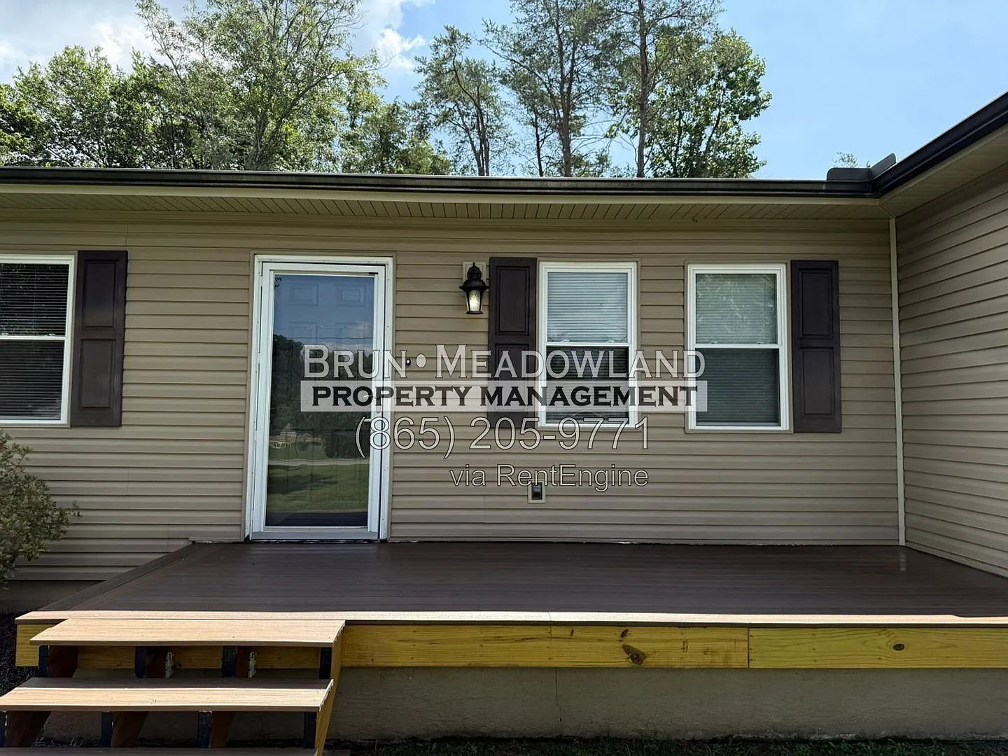 3 bed, 2.0 bath, 1495 sqft, $2,095 — Photo 2