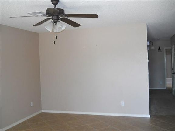 5th image of 1831 Shreya St
