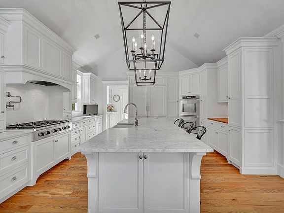 23 Talcott Farm Road