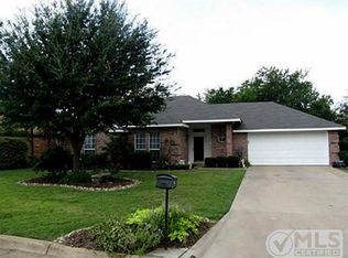 227 Maple Ln, Stephenville, TX 76401