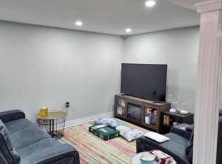 2385 Hargood Pl, Mississauga, ON L5M 3G2