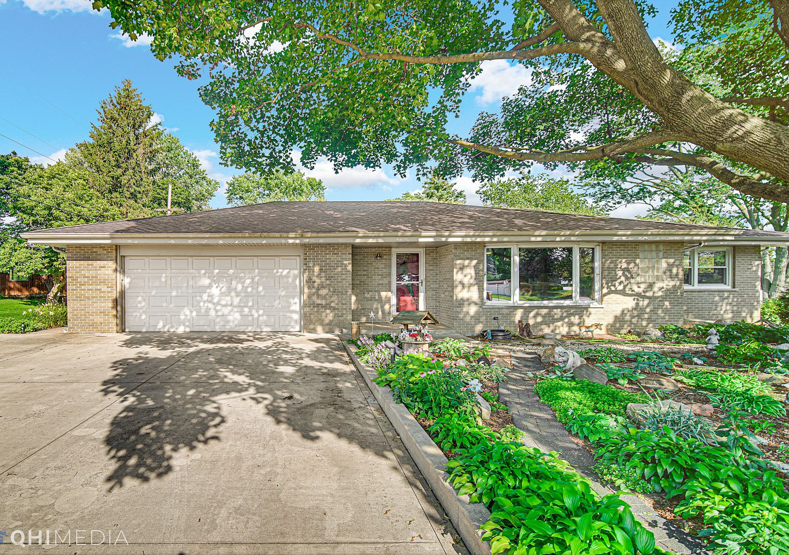 3N651 Central Ct, Addison, IL 60101 Zillow