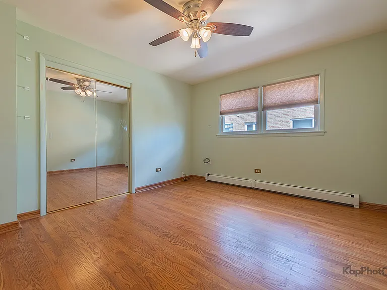 8465 W Berwyn Ave #1 — Photo 13