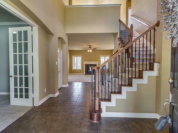 5th image of 3319 Barkwood Ln