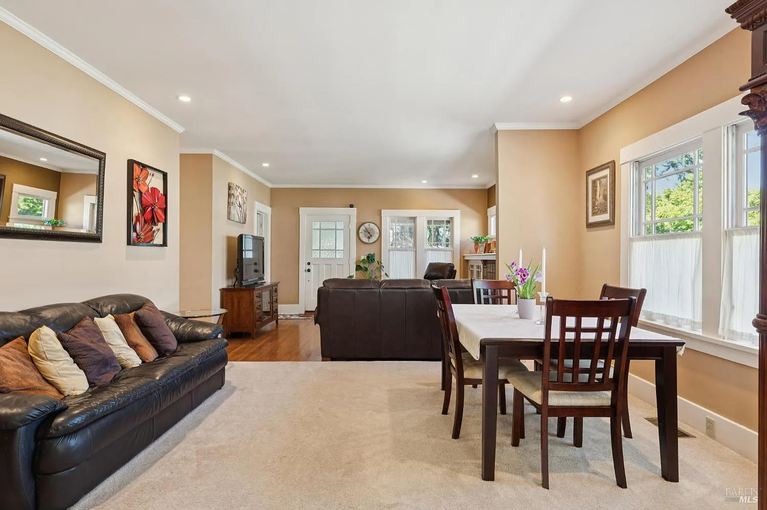 1734 Vineyard Avenue - Photo 7