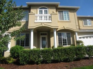 825 Lincoln Ave SE, Renton, WA 98057