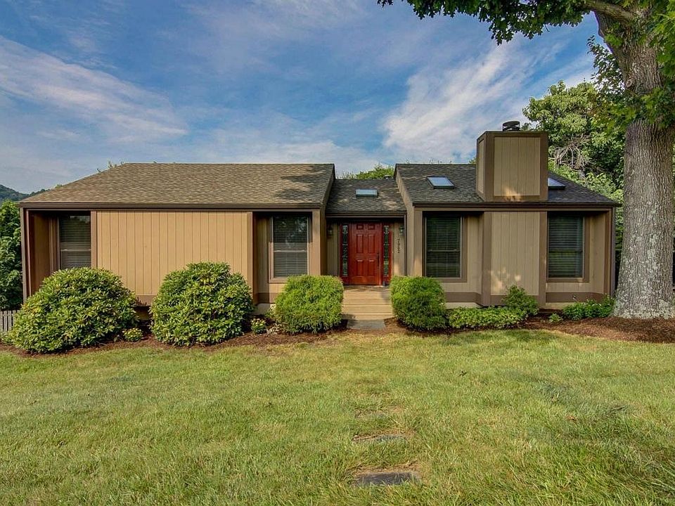 1st image of 7982 Forest Edge Dr
