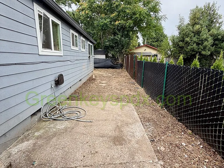 6125 SE 90th Ave — Photo 6