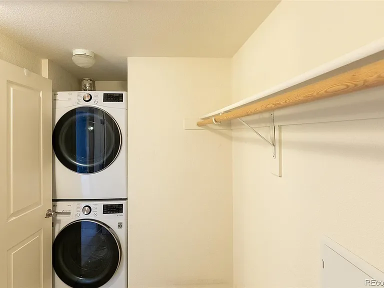 2240 N Clay St #505 — Photo 19