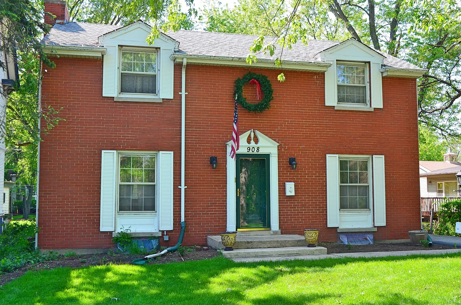 908 Sterling Ave photo 1