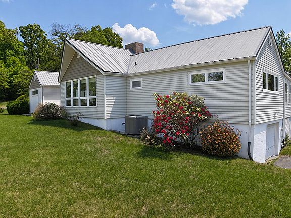 3rd image of 1456 Chemin Rankin Rd