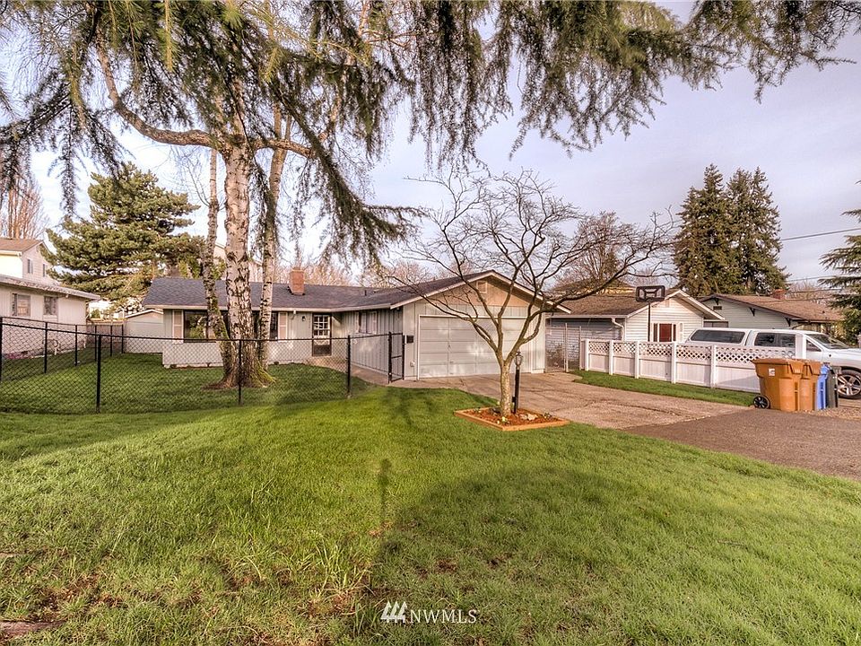 1st image of 4038 E E Street