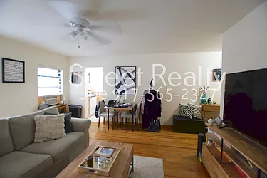 Rented by Street Realty Brokerage LLC