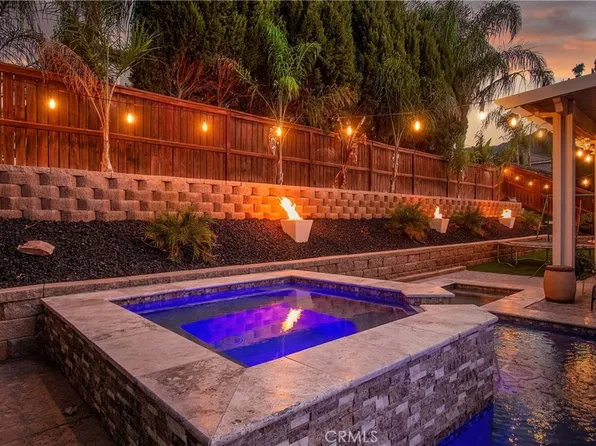 32890 Fairmont Ln, Lake Elsinore, CA 92530