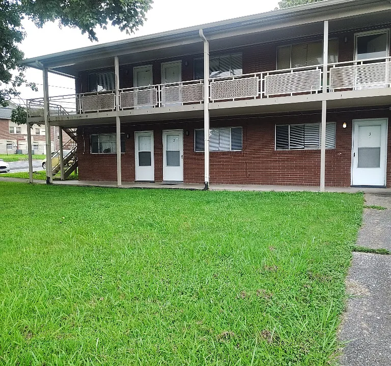 Holston Apartments