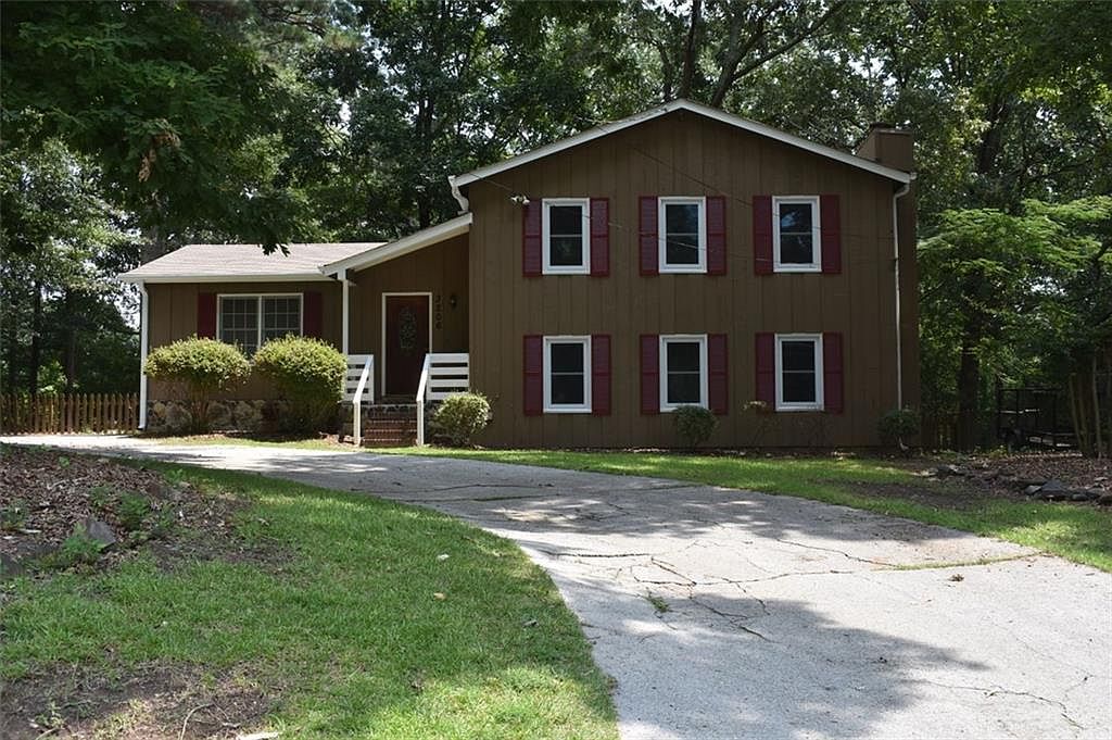 3206 Brownlee Ln SW, Lilburn, GA 30047 Zillow