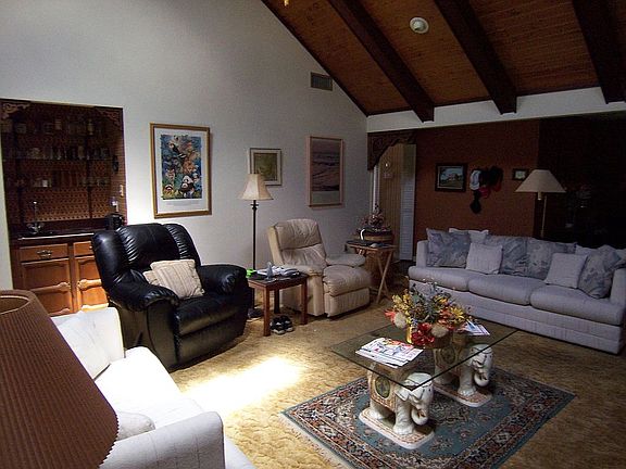 Great room with Wet Bar