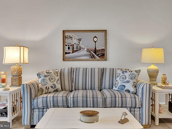 5th image of 30609 Cedar Neck Rd #3208