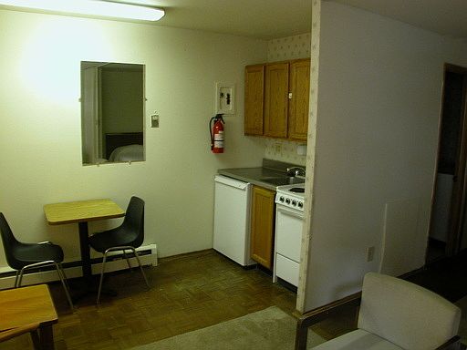 4th image of 242 W 8th Ave APT H