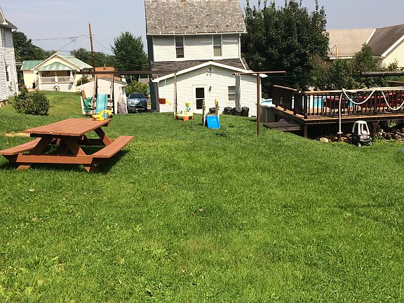 backyard from alleyway 