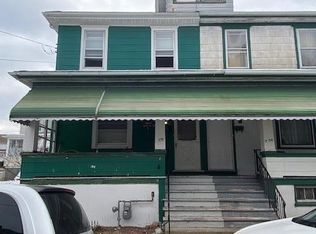 338 E Chestnut St, Hazleton, PA 18201